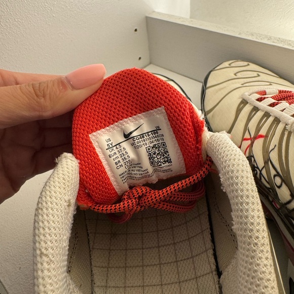 Nike sneakers 5Y - Picture 5 of 6